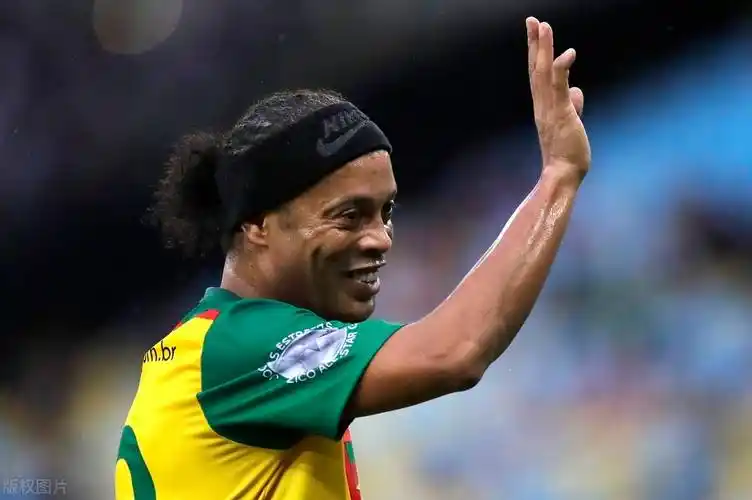 无数年轻人 无数年轻人